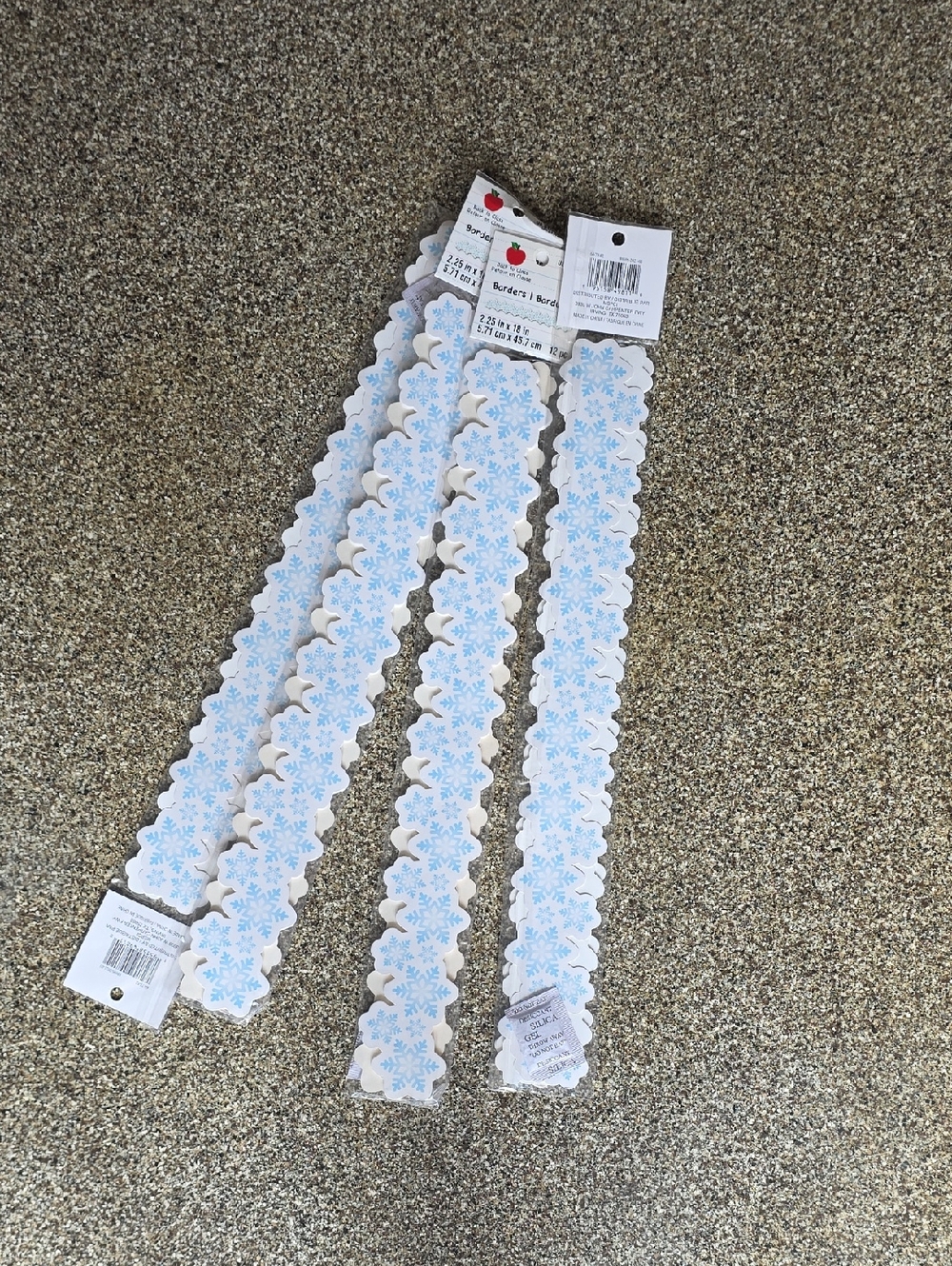 Snowflake Scalloped Border Trim - Light Blue on White (4 Packs)